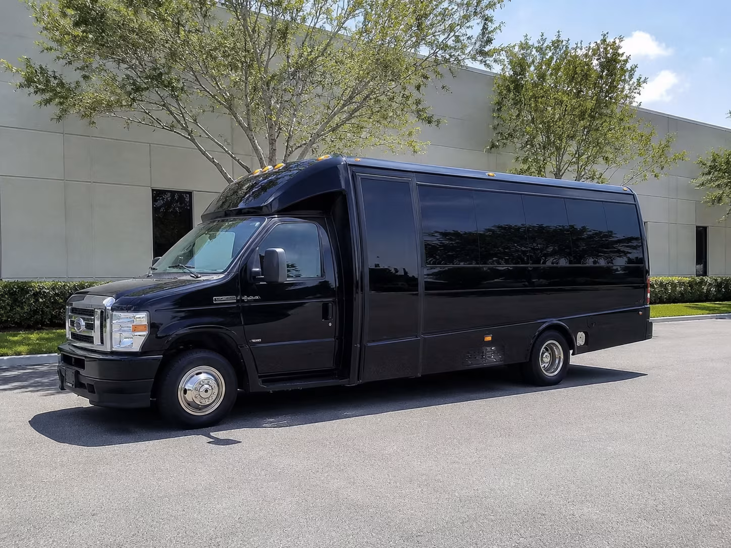Atlanta Corporate Transportation party bus exterior