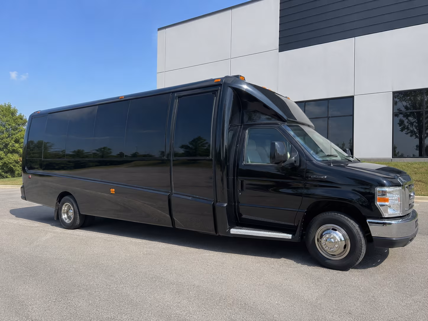 Atlanta Prom & Homecoming Transportation group transportation